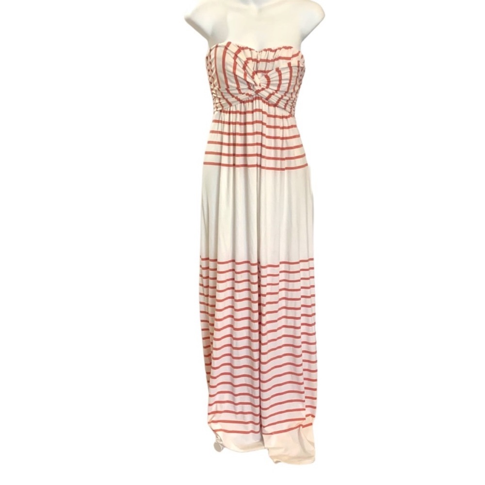 Jessica Simpson Ivory and Scarlet Dress